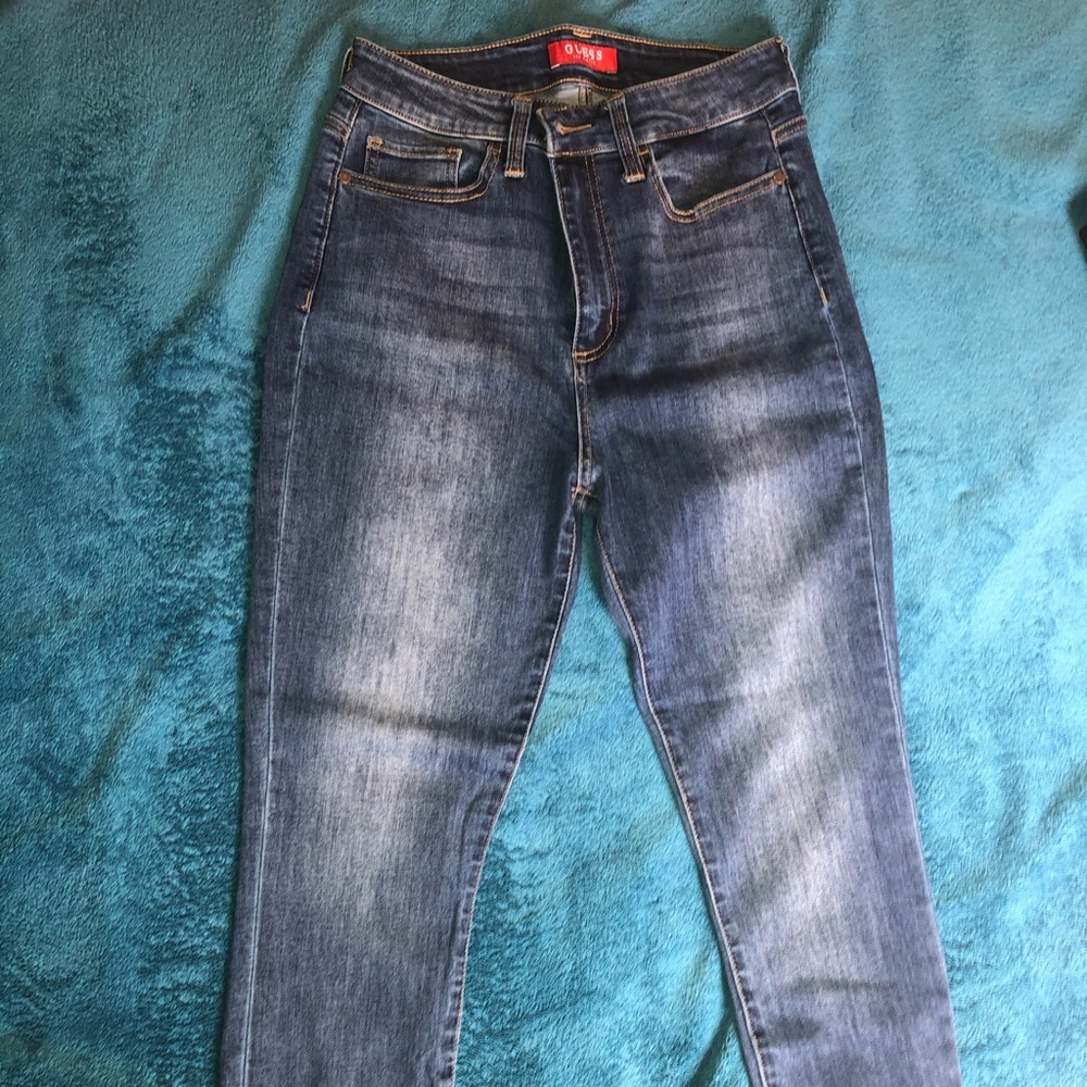 GUESS jeans